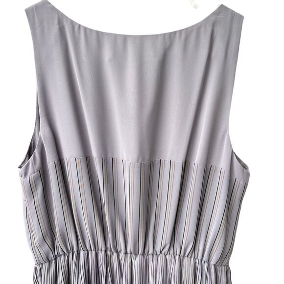 Lauren Conrad size 10 accordion pleated sundress. - Picture 3 of 10